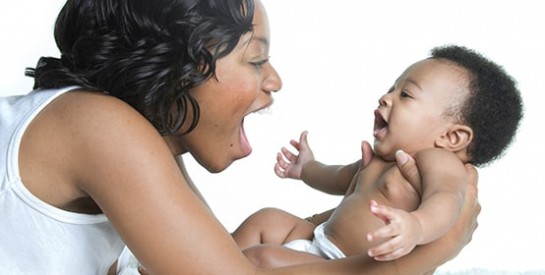 Bébé : comment soigner son nez qui coule ?