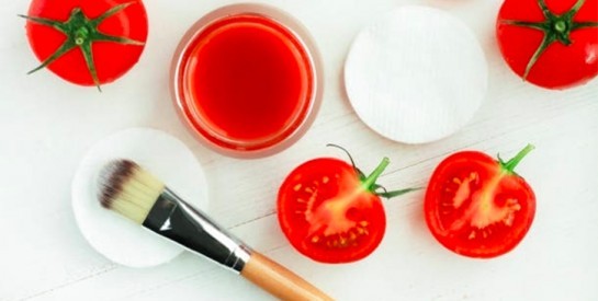 Comment faire un démaquillant à la tomate?