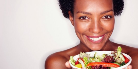 Bien-être hormonal : 12 conseils pour rééquilibrer mon assiette
