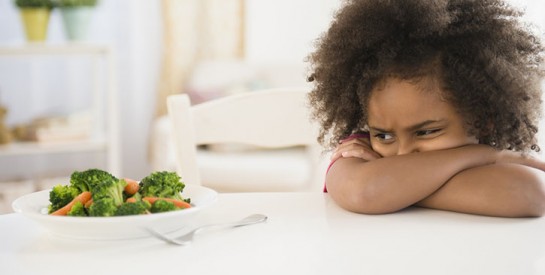 Quand les petits ne veulent rien manger : la néophobie alimentaire
