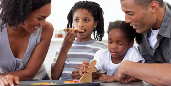 Comment amener votre enfant à mieux manger?