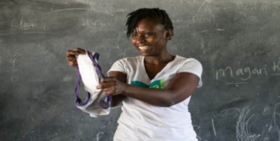 Hygiène féminine et l`avenir scolaire des jeunes filles