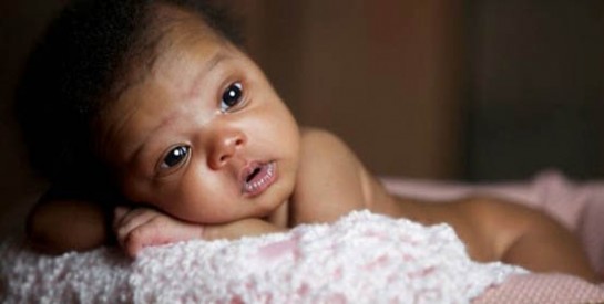 Faire face aux pleurs de bébé, pourquoi est-ce si important?