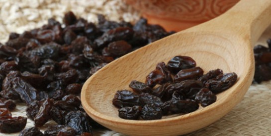 4 bonnes raisons de consommer des raisins secs