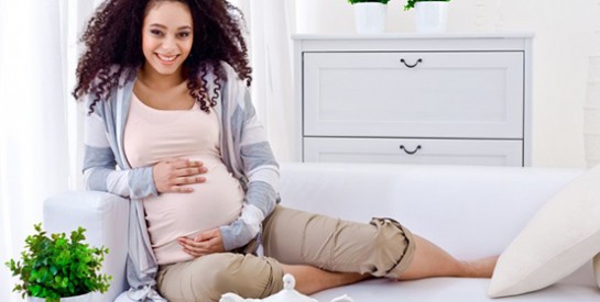 Enceinte et alitée : 10 idées pour s`occuper