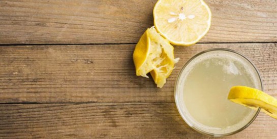 Le jus de citron: un remède naturel pour faciliter le nettoyage de son foie
