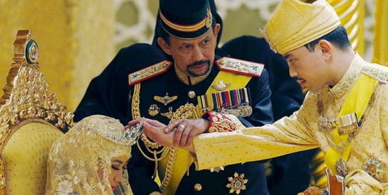 À Brunei, l`homosexualité et l`adultère seront bientôt punis de lapidation
