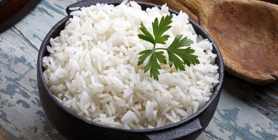 Manger plus de riz pourrait aider à combattre l'obésité