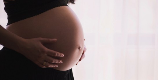 Etats-Unis: une femme soupçonnée d'avoir tué une femme enceinte et de lui avoir volé son bébé