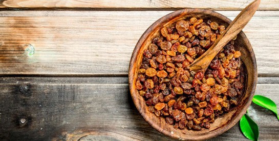 4 bonnes raisons de consommer des raisins secs