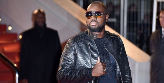 Le rappeur Maître Gims sauvé d`un bateau en flammes au large des côtes corses