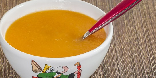 Une femme paralysée après avoir consommé une soupe périmée