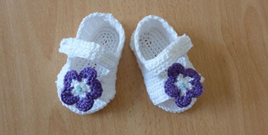 Quelles chaussures pour accompagner les premiers pas de bébé ?