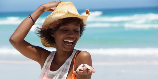 Le chapeau de paille, comment le porter  avec élégance?