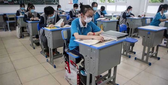 Coronavirus: rentrée sous surveillance des lycéens à Wuhan, premier foyer de la pandémie