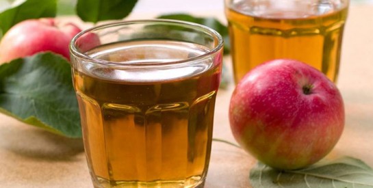 Soin au vinaigre de cidre pour démêler facilement et naturellement vos cheveux