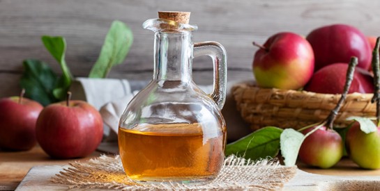 Reflux gastrique : le vinaigre de cidre est-il vraiment efficace ?