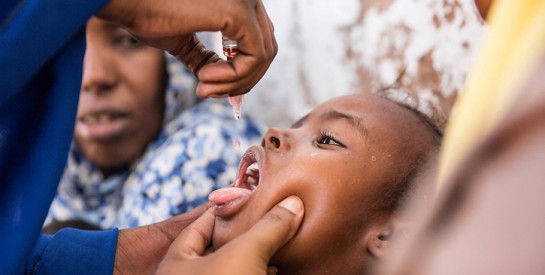 La polio est éradiquée en Afrique, affirme l'OMS