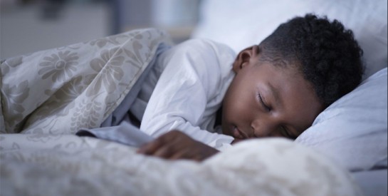 Sommeil : 6 astuces pour (vite) recaler les enfants avant la rentrée des classes