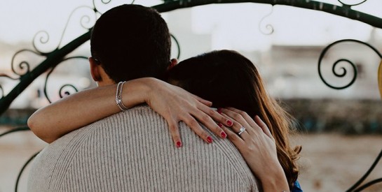 Il se voit refuser la nationalité française car sa femme jugée `` trop soumise``