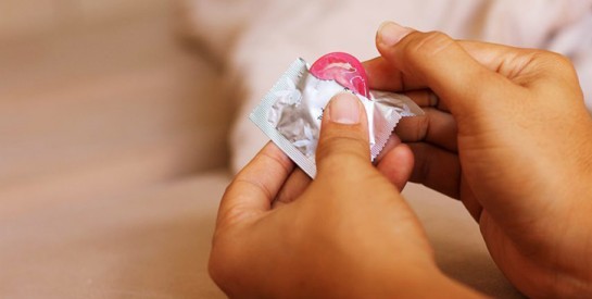 Des préservatifs défectueux déclenchent la colère en Zambie