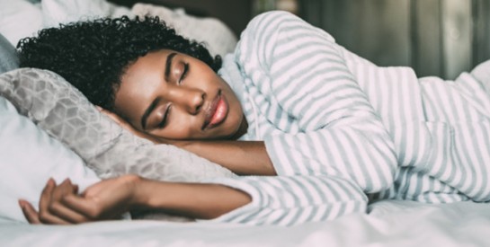 Maladie cardiovasculaire chez la femme : l'interruption du sommeil peut être dangereuse