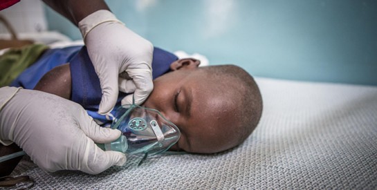 Ces inventions ingénieuses qui sauvent la vie d'enfants ayant désespérément besoin d'oxygène