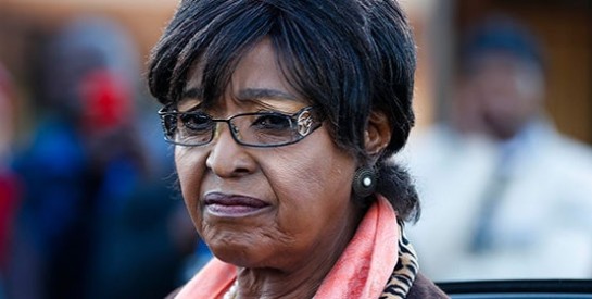 Winnie Madikizela-Mandela réclame son bien et défend sa légende