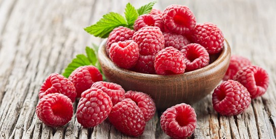 La framboise, nouveau super-aliment pour la fertilité