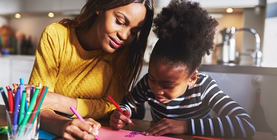 10 conseils pour élever un enfant unique