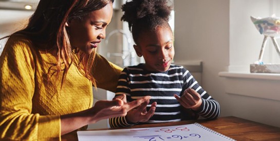 Comment aider un enfant avec des difficultés scolaires