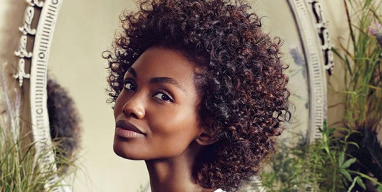 Comment réussir l’hydratation des cheveux ?