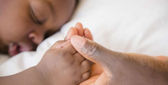 Pourquoi la santé d'un enfant qui dort la bouche ouverte doit vous inquiéter