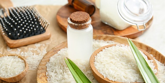 L’eau de riz pour faire briller ses cheveux