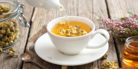 Le fenouil, la camomille et la verveine contre le ballonnement