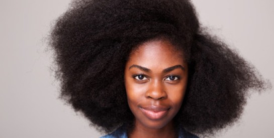 Des astuces simples pour prendre soin des cheveux