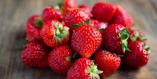 La fraise est un véritable cocktail de vitamines bonnes pour la peau