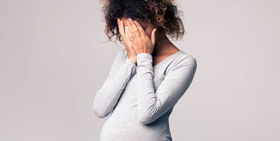 Je me sens déprimée pendant la grossesse : pourquoi ?