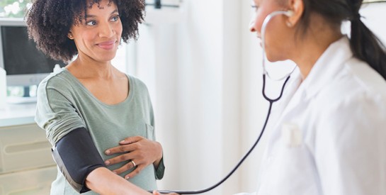 4 remèdes naturels pour prévenir l’hypertension de grossesse