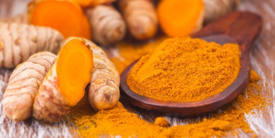 Digestion : du curcuma pour soulager l'estomac