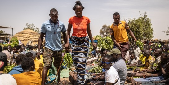 Amsétou Nikiéma, l’étrange guérisseuse qui attire les foules au Burkina Faso