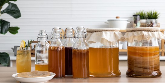 Le kombucha, une boisson qui accélère la pousse des cheveux