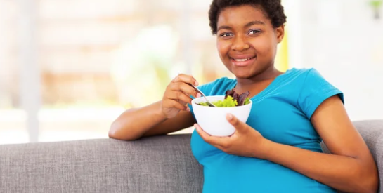 Les bons aliments peuvent-ils vraiment améliorer vos chances d'avoir un enfant ?