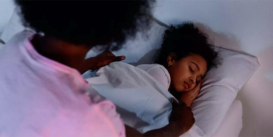 Sommeil des enfants et des ados : ces 5 mauvaises habitudes à (rapidement) abandonner