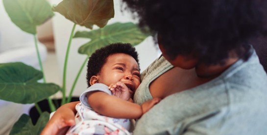 Comment décoder les différents pleurs de votre bébé?