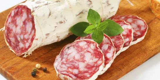 Les conséquences néfastes d'une consommation excessive de charcuterie sur notre santé