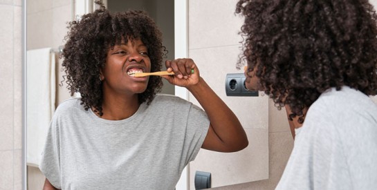 Comment prévenir la mauvaise haleine au quotidien ?