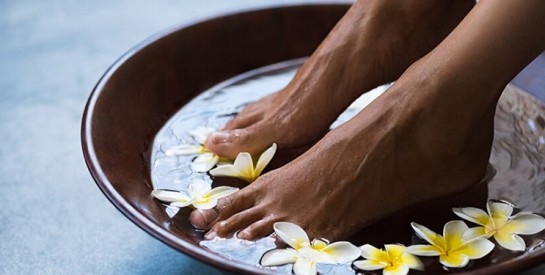 Ces astuces pour prendre soin de ses pieds