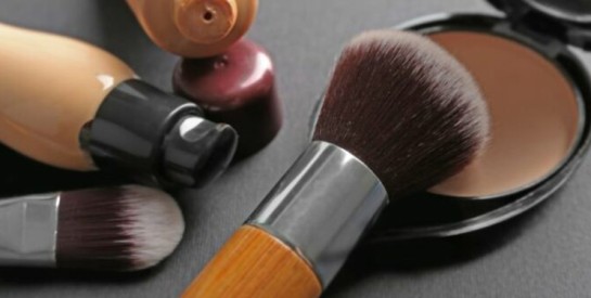 Maquillage : les 5 pinceaux essentiels à avoir dans sa trousse