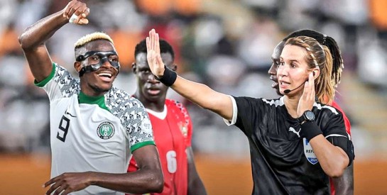 Bouchra Karboubi, première femme arabe à briller en arbitrage à la CAN